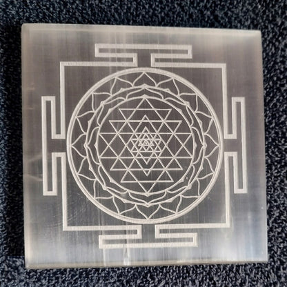 Selenite Plate - Purify, Charge & Elevate